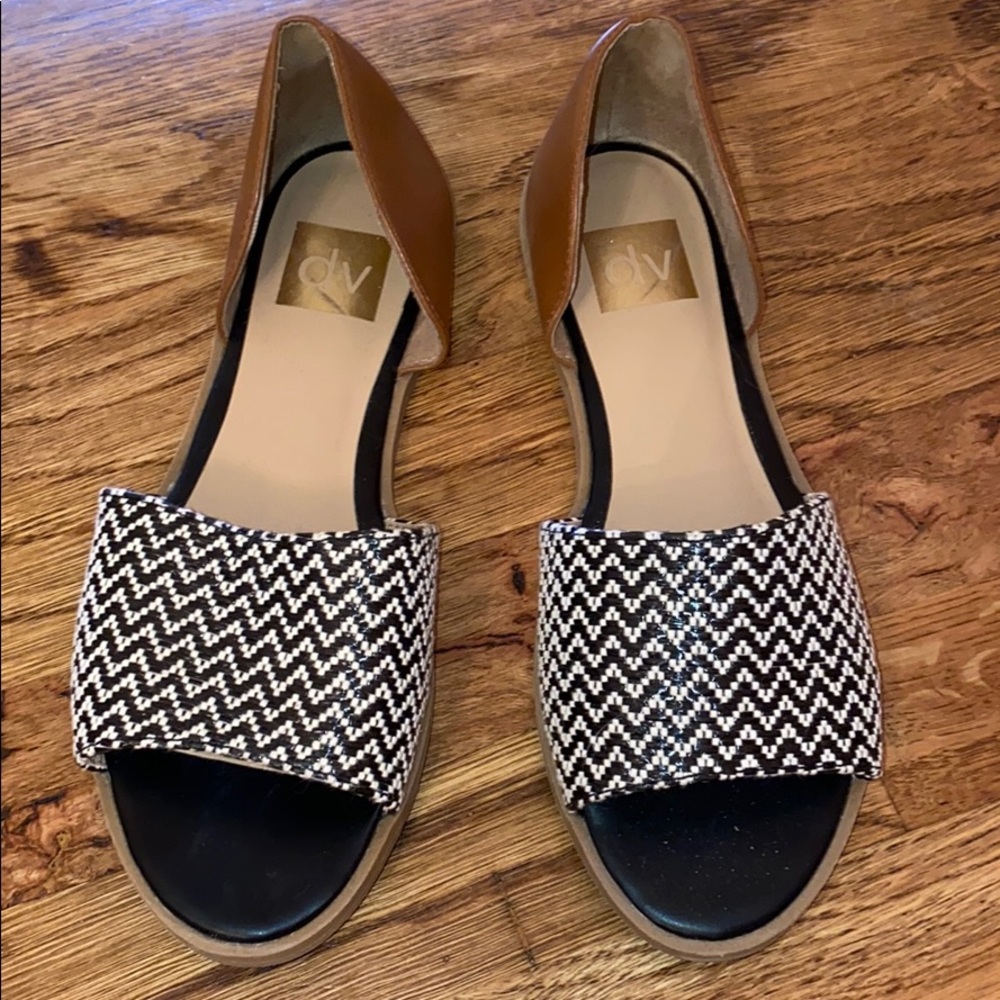 Brand New Size 8 sandals from Target.